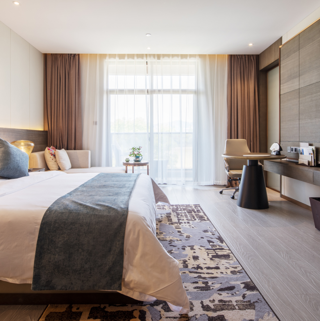 リゾートホテルライクな内装