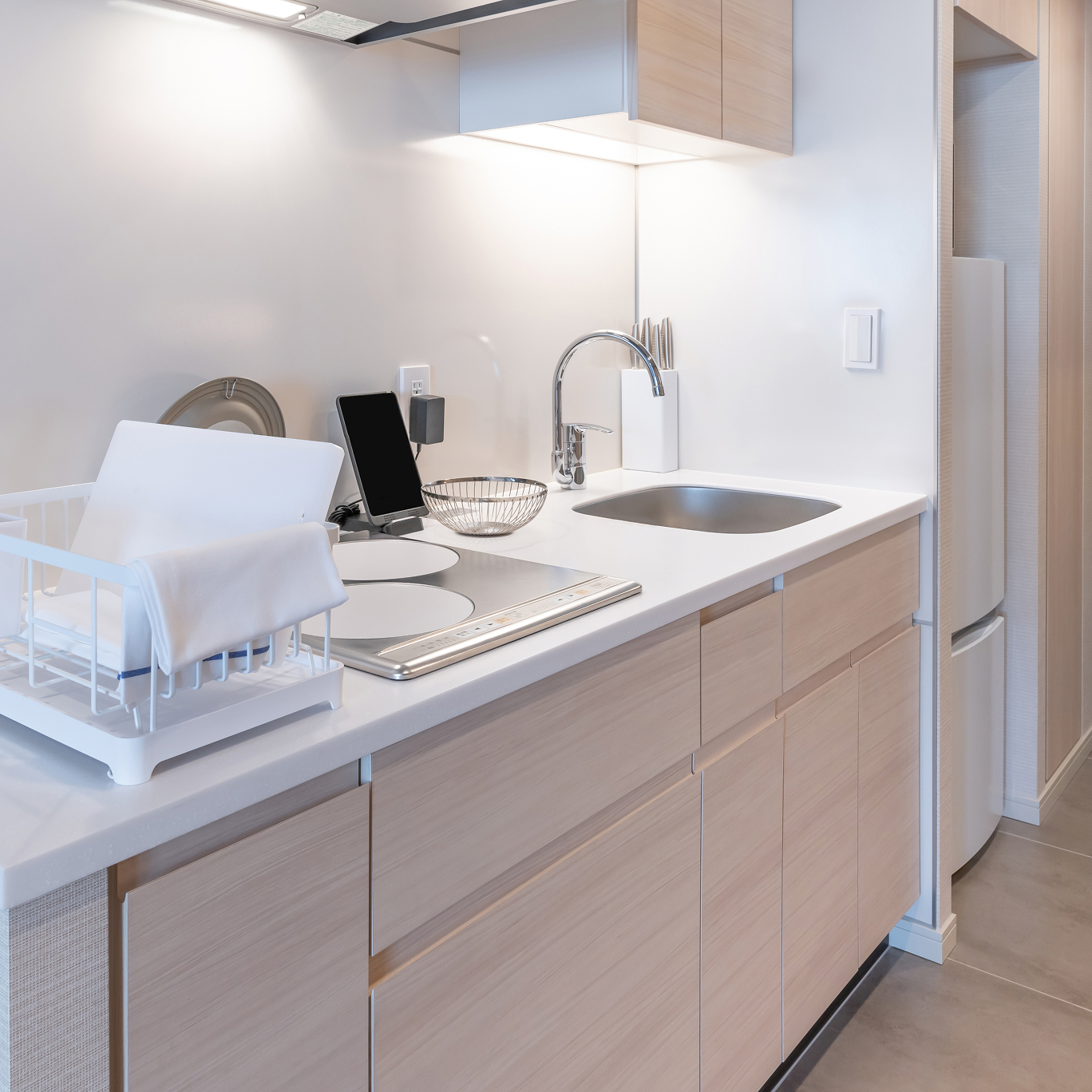 デザイン性の高いモダンなキッチン