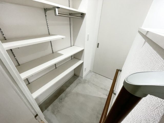 土間収納・シューズクローク.jpg